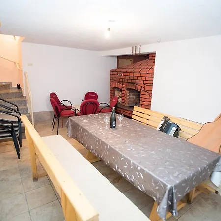 House Vikendica *